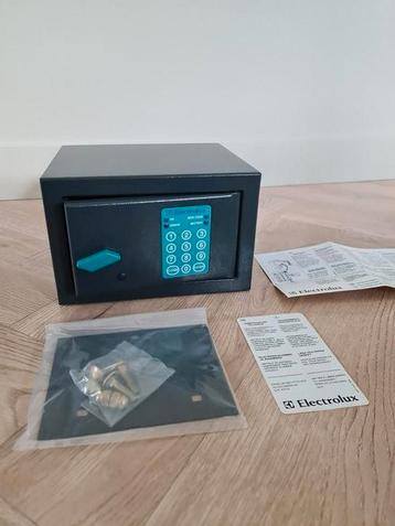 Electrolux Muur Kluisje - Mini Safe - SKE 160. beschikbaar voor biedingen