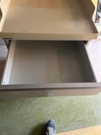 Metalen kar met lades, Minder dan 50 cm, Gebruikt, 100 tot 150 cm, Meerdere deuren