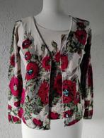 Andrist twinset beige crème met rode bloemen, Maat 38/40 (M), Ophalen of Verzenden, Zo goed als nieuw, Andrist