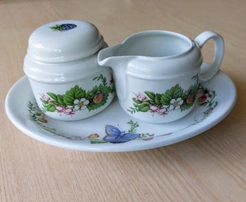 Prachtige J&G Meakin "Libelle" Theeset / Gebakset - Ontwerp  beschikbaar voor biedingen