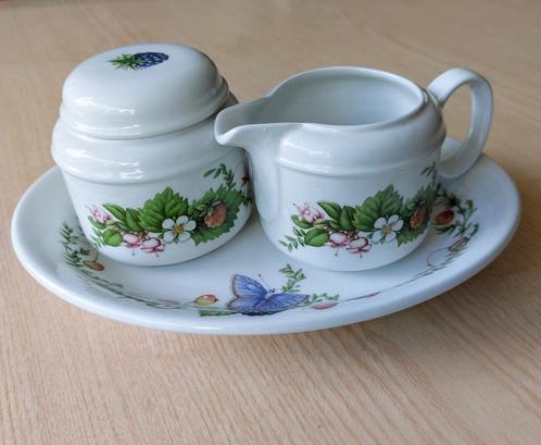 Prachtige J&G Meakin "Libelle" Theeset / Gebakset - Ontwerp, Huis en Inrichting, Keuken | Servies, Nieuw, Overige typen, Wedgwood