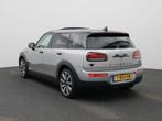 Mini Mini Clubman 1.5 Cooper MINI Yours, Auto's, Mini, 136 pk, Gebruikt, Zilver of Grijs, 17 km/l