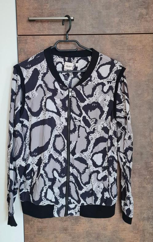 Object Jasje -  Maat 38 - Zo goed als nieuw!, Kleding | Dames, Truien en Vesten, Zo goed als nieuw, Maat 38/40 (M), Grijs, Ophalen of Verzenden