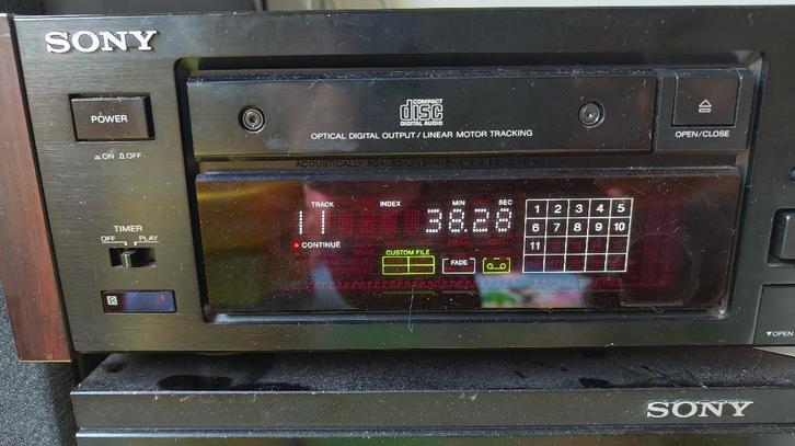 Sony CDP X55ES  CD Speler,  met originele doos, Audio, Tv en Foto, Cd-spelers, Gebruikt, Sony, Ophalen of Verzenden