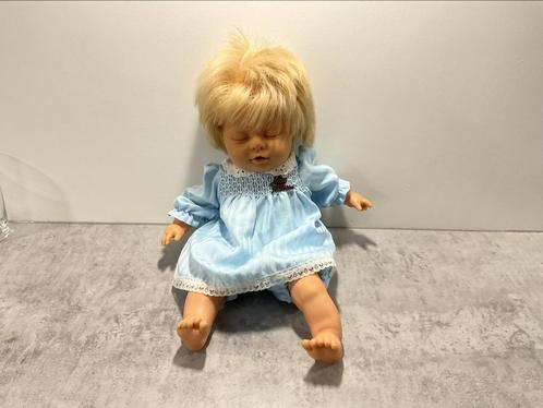 Slapende baby pop, Kinderen en Baby's, Speelgoed | Poppen, Zo goed als nieuw, Babypop, Ophalen of Verzenden