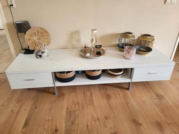 Tv kast