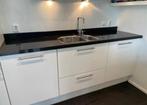 WITTE DESIGN KEUKEN MET KOOKEILAND, Ophalen, Wit, Graniet of Steen, Dubbelwandige keuken