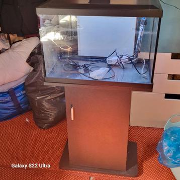 Juwel aquarium  beschikbaar voor biedingen