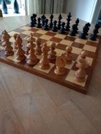Schaak/ dambord met schaakstukken., Een of twee spelers, Ophalen of Verzenden, Zo goed als nieuw