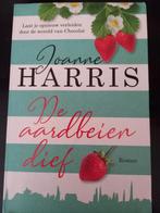 Joanne Harris - De aardbeiendief, Ophalen of Verzenden, Zo goed als nieuw, Nederland, Joanne Harris