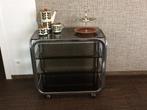 Vintage glazen serveerwagen roltafel op wieltjes, Ophalen, Gebruikt, Metaal of Aluminium, 55 tot 75 cm