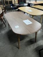 Zuiver Twist Uitschuifbare Eettafel Walnoot | Van €1295, nu, Huis en Inrichting, Zuiver, Nieuw, Zuiver, Zuiver