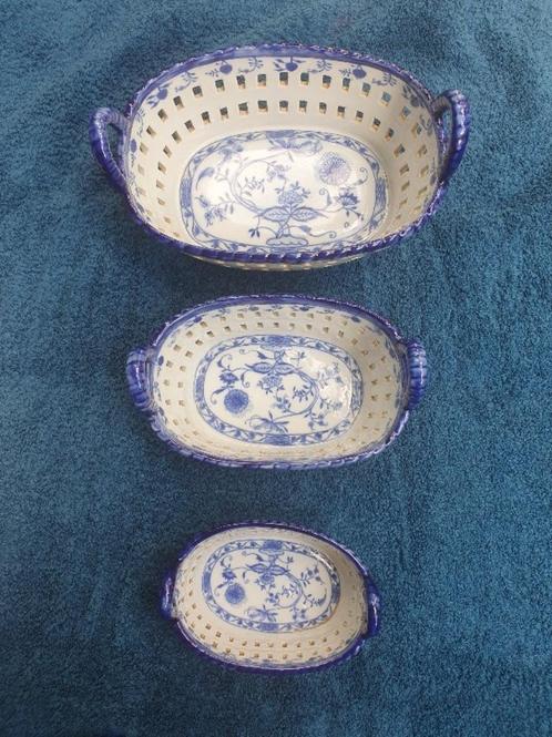 puntgave Meissen porceleinen mandenset, Antiek en Kunst, Antiek | Porselein, Ophalen of Verzenden