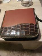 Bruin zwart kleurig cd of dvd verzamel mapje voor 20 stuks, Ophalen, Zo goed als nieuw, Zwart