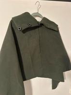 Groene Cape - Stijlvol en Uniek! Maat m, Kleding | Dames, Overige Dameskleding, Ophalen of Verzenden, Zo goed als nieuw
