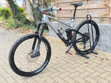 Mtb cube Stereo 140SL HPC 2021 beschikbaar voor biedingen