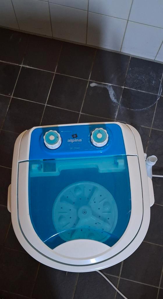 Mini camping wasmachine  Alpine SF-7641, Witgoed en Apparatuur, Wasmachines, Gebruikt, Minder dan 4 kg, Minder dan 85 cm, Minder dan 1200 toeren