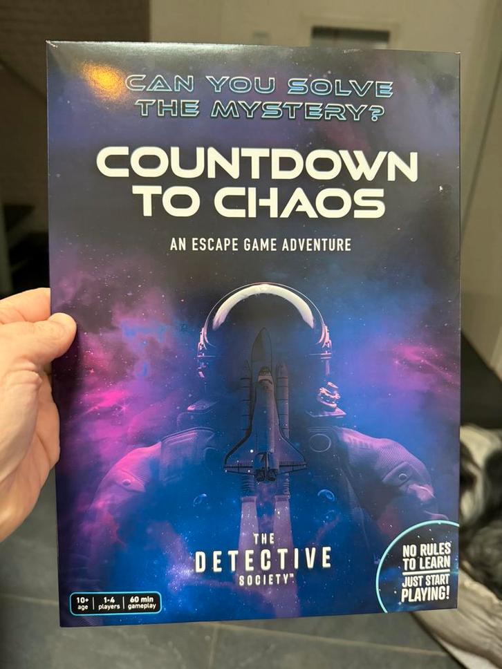 meer dan 40 escape room games en detective spellen, Hobby en Vrije tijd, Gezelschapsspellen | Bordspellen, Zo goed als nieuw, Een of twee spelers