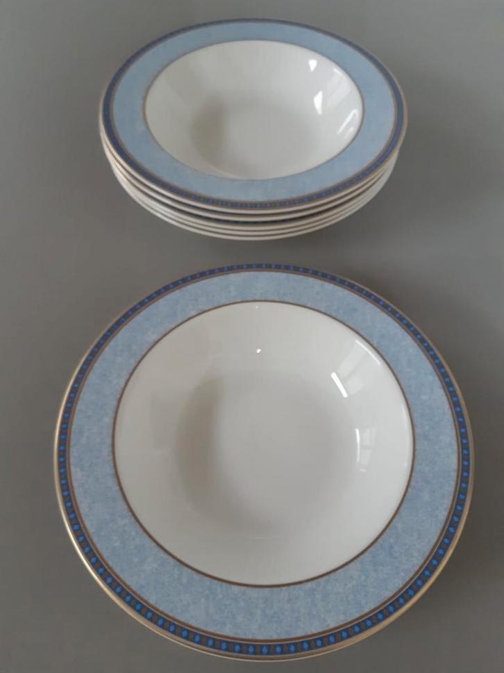 6 Diepe bordjes Villeroy en Boch Villa Menton in nieuwstaat, Huis en Inrichting, Keuken | Servies, Zo goed als nieuw, Bord(en)