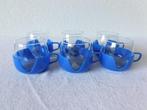 6 vintage theeglazen in blauwe plastic houder, jaren 70, Hol, Glas of Glazen, Gebruikt, Ophalen of Verzenden, Glas