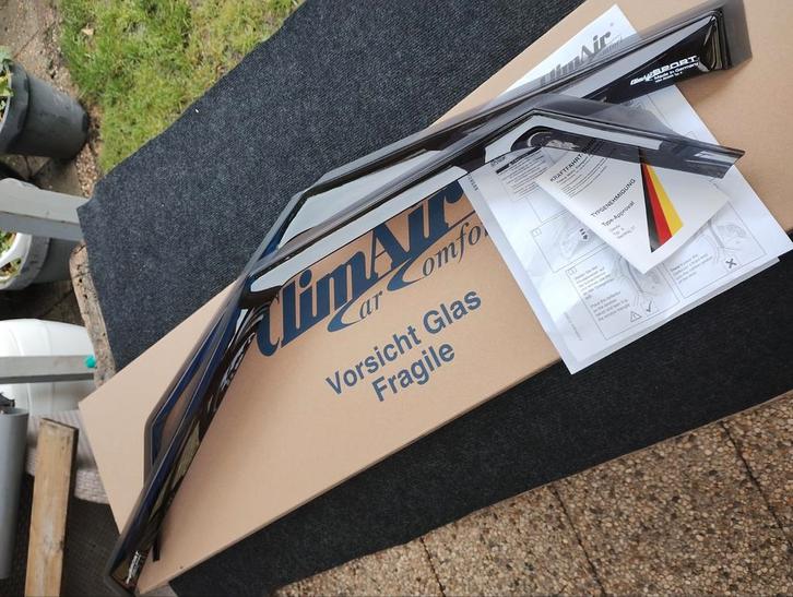 CLIM AIR  ZIJWINDGELEIDERS SUZUKI SWIFT 5DEURS, Auto diversen, Auto-accessoires, Nieuw, Ophalen of Verzenden