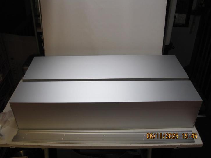 pastoe uchida horizontal line wandkast cd en dvd  (362), Huis en Inrichting, Kasten | Buffetkasten, Gebruikt, Minder dan 100 cm