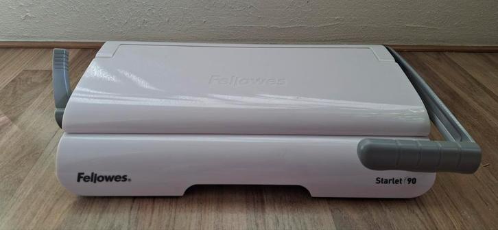 Fellowes starlet 90 inbindmachine met toebehoren., Audio, Tv en Foto, Decoders en Harddiskrecorders, Zo goed als nieuw, Ophalen of Verzenden