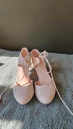 Licht roze pump maat 38, Kleding | Dames, Schoenen, Pumps, Ophalen of Verzenden, Zo goed als nieuw, Roze