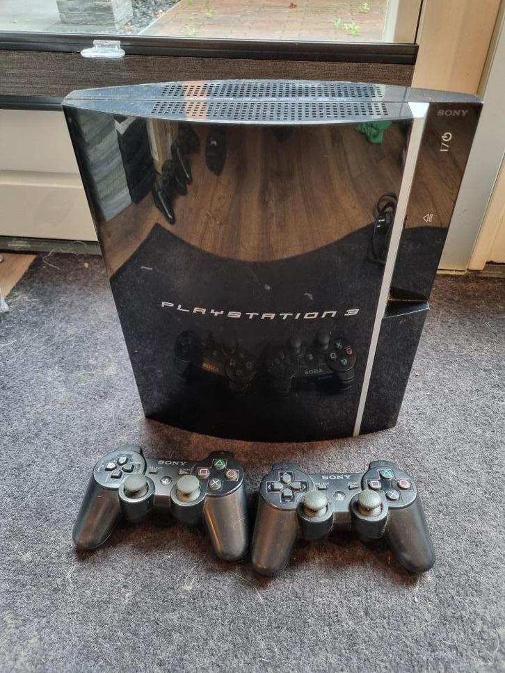 Playstation 3, Spelcomputers en Games, Spelcomputers | Sony PlayStation 3, Gebruikt, Slim, Met 2 controllers, Ophalen of Verzenden