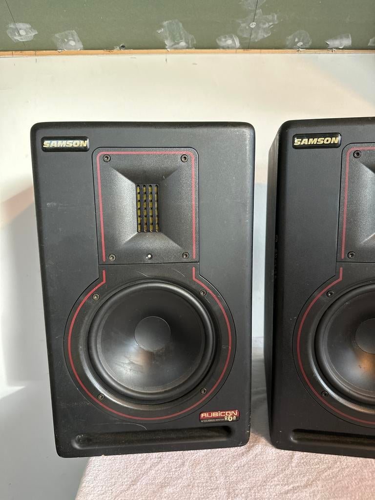 Samson Rubicon R6a Actieve Studio Monitoren, Ophalen of Verzenden, Gebruikt, 60 tot 120 watt, Front, Rear of Stereo speakers