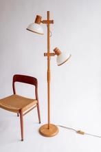 vintage steinhauer vloerlamp jaren 70, Huis en Inrichting, Lampen | Vloerlampen, Hout, Vintage, Ophalen of Verzenden, Zo goed als nieuw