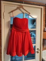 Rode (gala) jurk, Kleding | Dames, Ophalen of Verzenden, Galajurk, Zo goed als nieuw, Maat 36 (S)
