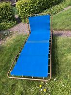 Vintage stretcher met goud frame lafuma?, Ophalen, Gebruikt, Campingstoel