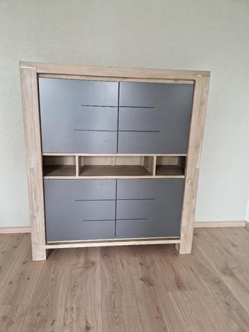 Kast