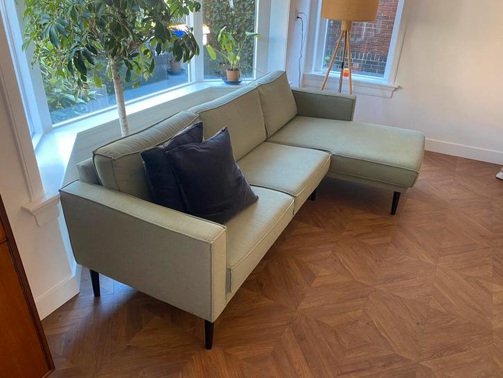 Mooie 3 zits bank met chaise longue  – eucalyptusgroen, Huis en Inrichting, Banken | Bankstellen, Zo goed als nieuw, Rechte bank
