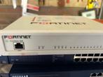 Fortigate 80E inclusief 19" rack, Ophalen of Verzenden, Gebruikt, Router, Fortinet Fortigate