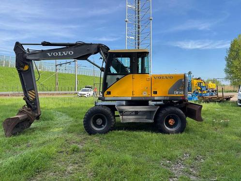 2001 Volvo EW140 Banden graafmachine, Zakelijke goederen, Machines en Bouw | Kranen en Graafmachines, Graafmachine