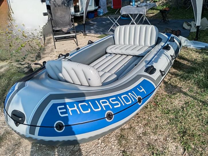 Intex 4 persoons opblaasbare boot, Watersport en Boten, Kano's, Nieuw, Overige typen, Drie personen of meer, Ophalen