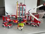 LEGO 60110 brandweerkazerne, Kinderen en Baby's, Speelgoed | Duplo en Lego, Ophalen of Verzenden, Zo goed als nieuw