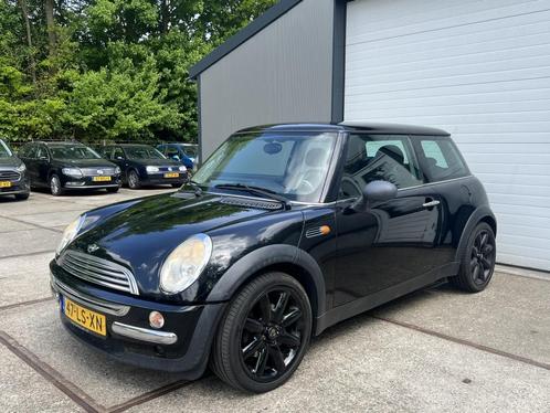 Mini Mini 1.6 One Salt | Airco | Lm velgen | APK, Auto's, Mini, Bedrijf, One, ABS, Airbags, Elektrische buitenspiegels, Elektrische ramen
