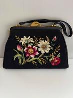 Vintage Handtas met Bloemenborduurwerk, Sieraden, Tassen en Uiterlijk, Tassen | Damestassen, Ophalen of Verzenden, Gebruikt, Zwart
