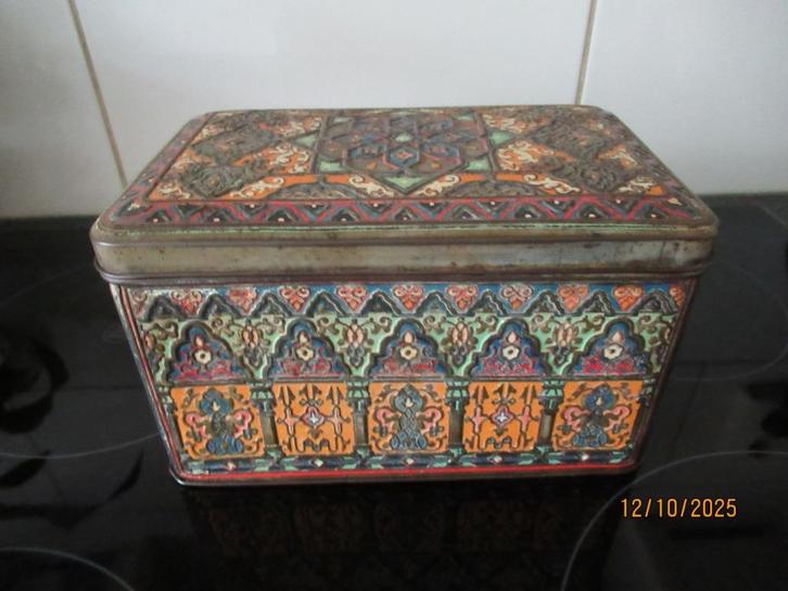 ZELDZAAM  OUD BLIK MET MOTIEVEN- CONTAINER- MADE IN HOLLAND, Verzamelen, Blikken, Zo goed als nieuw, Overige, Ophalen of Verzenden