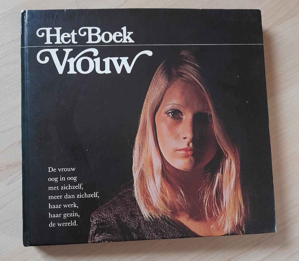 HET BOEK VROUW  Elisabeth Boissevain, Boeken, Ophalen of Verzenden, Gelezen