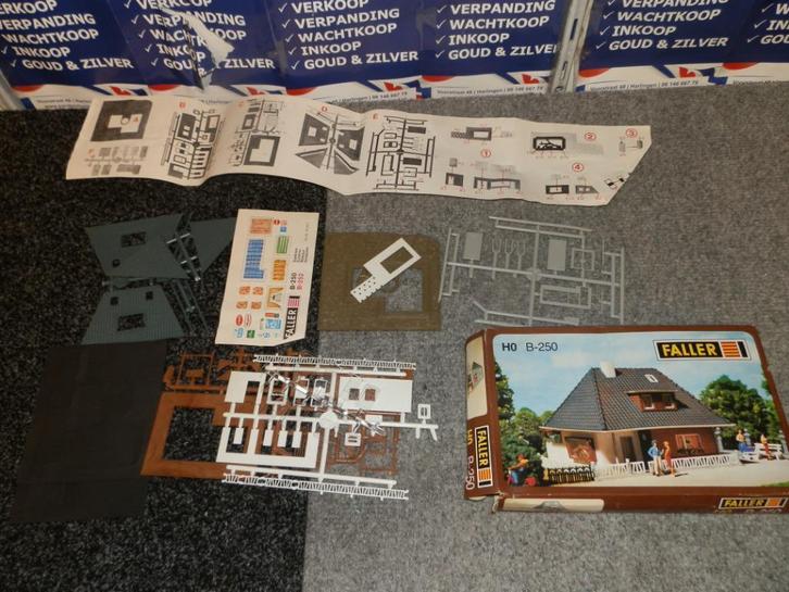 Faller HO B-250 huis in doos origineel, Hobby en Vrije tijd, Modeltreinen | H0, Nieuw, Brug, Tunnel of Gebouw, Gelijkstroom of Wisselstroom