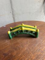 Keramieken bonsai brug – groen geglazuurd miniatuur, Antiek en Kunst, Antiek | Keramiek en Aardewerk, Ophalen of Verzenden