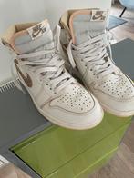 Witte Nike Air Jordan 1 High Sneakers, Ophalen, Zo goed als nieuw, Wit, Sneakers of Gympen