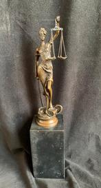 Vrouwe Justitia op Hoge sokkel, brons, Ophalen of Verzenden