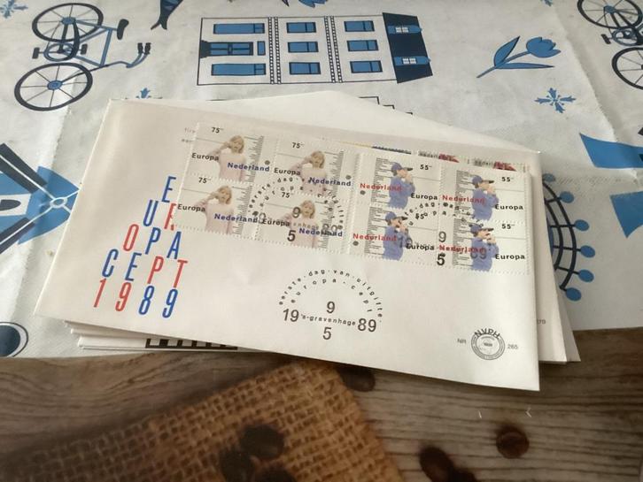 No3027 Afwijkend E227 genummerde uitgave Heb ook van Nederla, Postzegels en Munten, Postzegels | Eerstedagenveloppen, Onbeschreven