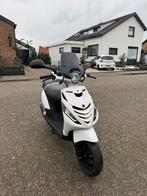 Paggio zip, Ophalen of Verzenden, Zo goed als nieuw, Benzine, Zip