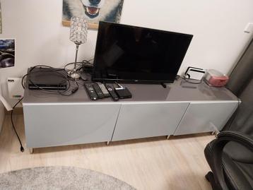 Besta ikea tv meubel grijs / lichtblauw bijna nieuw
